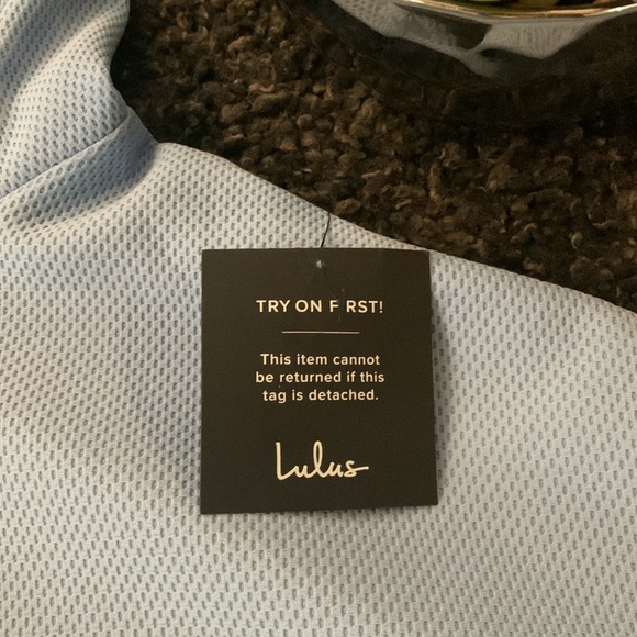 new with tags LuLus dress. - Picture 4 of 6